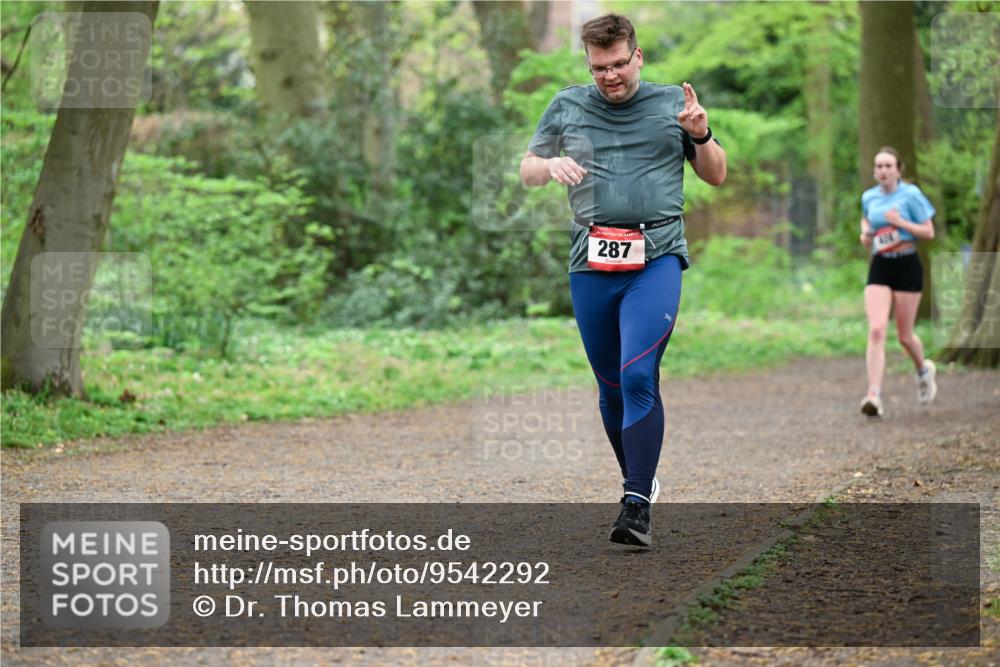 19.04.2026 - Hammer Lauf Dr. Thomas Lammeyer http://msf.ph/oto/9542292 19.04.2026 10:51:50 Laufen 287, 404 meine-sportfotos.de