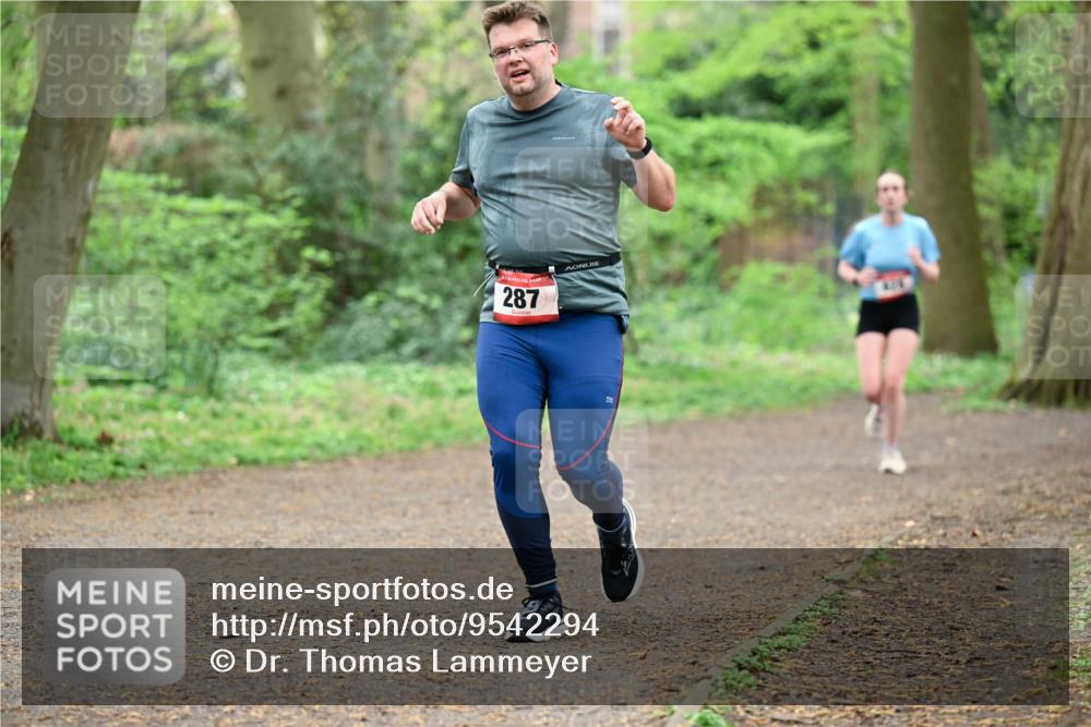 19.04.2026 - Hammer Lauf Dr. Thomas Lammeyer http://msf.ph/oto/9542294 19.04.2026 10:51:51 Laufen 287, 424 meine-sportfotos.de