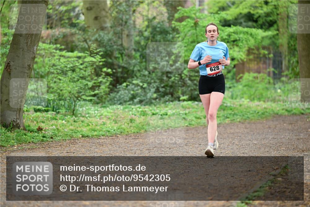 19.04.2026 - Hammer Lauf Dr. Thomas Lammeyer http://msf.ph/oto/9542305 19.04.2026 10:51:53 Laufen 628 meine-sportfotos.de