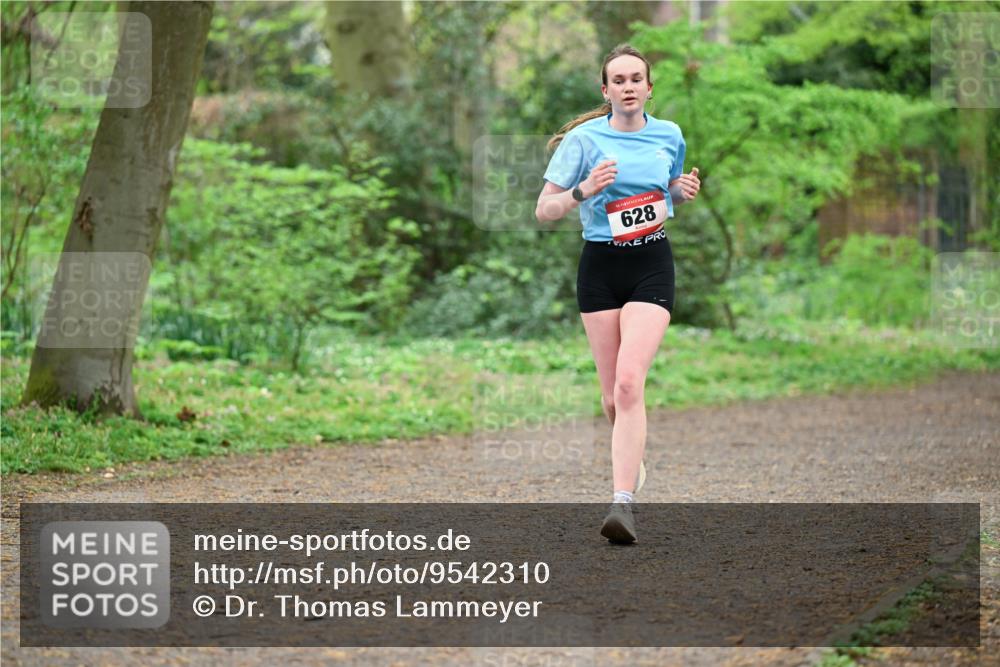 19.04.2026 - Hammer Lauf Dr. Thomas Lammeyer http://msf.ph/oto/9542310 19.04.2026 10:51:54 Laufen 628 meine-sportfotos.de
