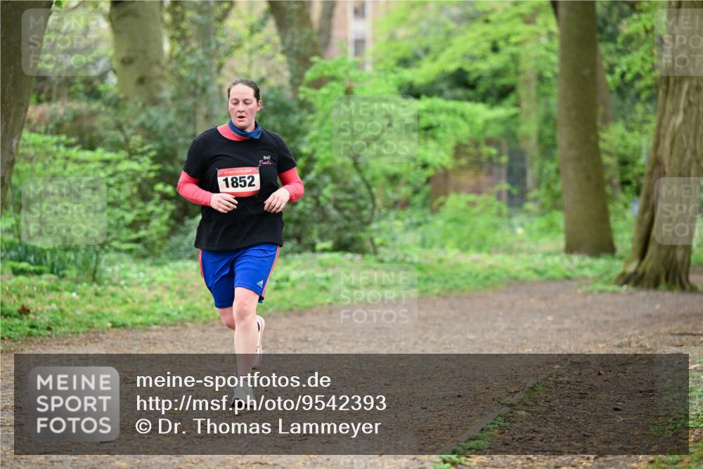 19.04.2026 - Hammer Lauf Dr. Thomas Lammeyer http://msf.ph/oto/9542393 19.04.2026 10:52:16 Laufen 1852 meine-sportfotos.de