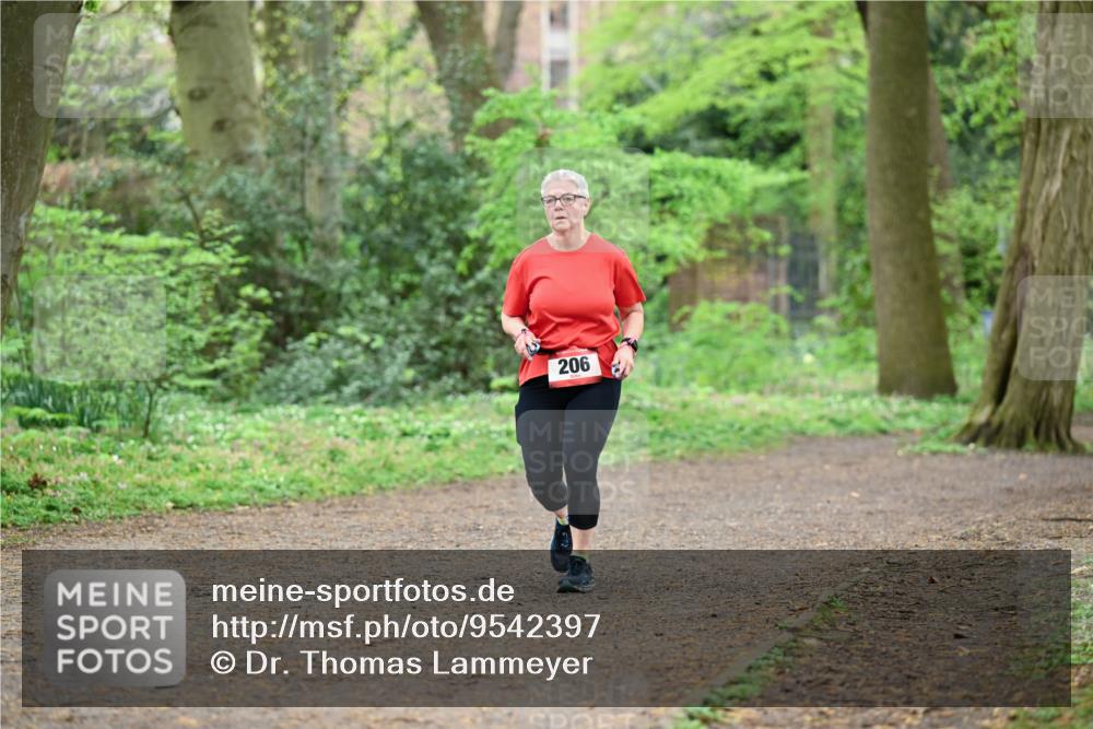19.04.2026 - Hammer Lauf Dr. Thomas Lammeyer http://msf.ph/oto/9542397 19.04.2026 10:52:40 Laufen 206 meine-sportfotos.de