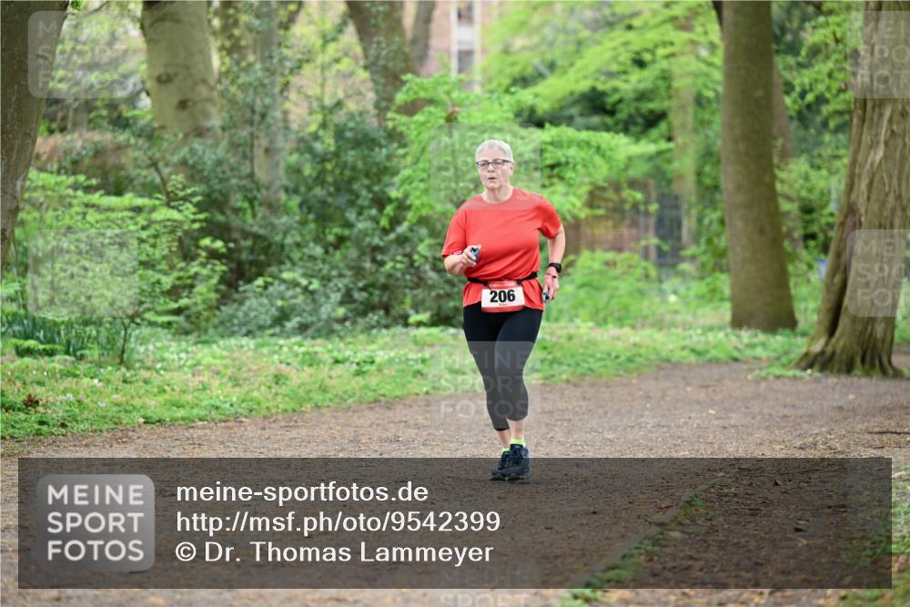 19.04.2026 - Hammer Lauf Dr. Thomas Lammeyer http://msf.ph/oto/9542399 19.04.2026 10:52:40 Laufen 206 meine-sportfotos.de