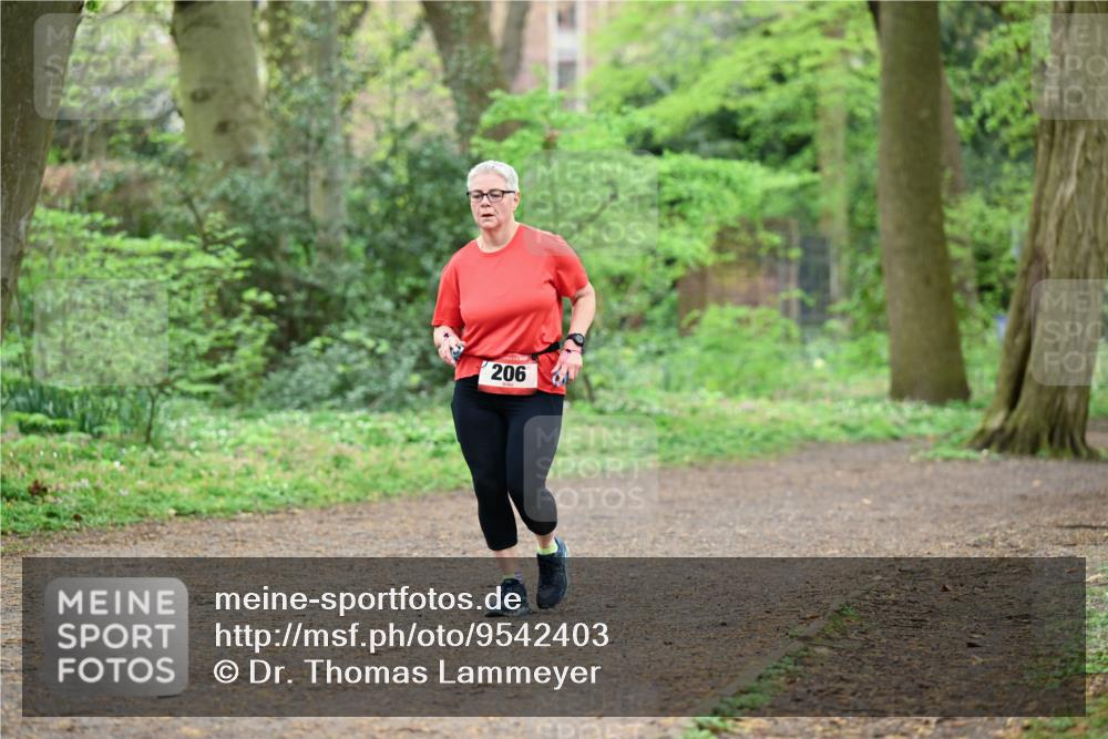 19.04.2026 - Hammer Lauf Dr. Thomas Lammeyer http://msf.ph/oto/9542403 19.04.2026 10:52:41 Laufen 206 meine-sportfotos.de