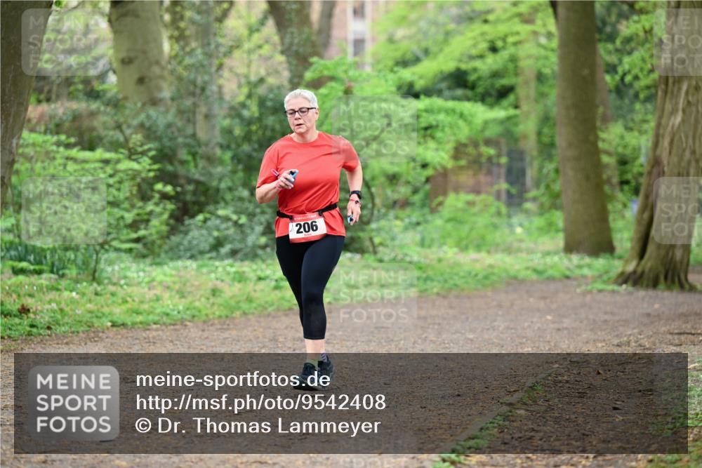 19.04.2026 - Hammer Lauf Dr. Thomas Lammeyer http://msf.ph/oto/9542408 19.04.2026 10:52:41 Laufen 206 meine-sportfotos.de
