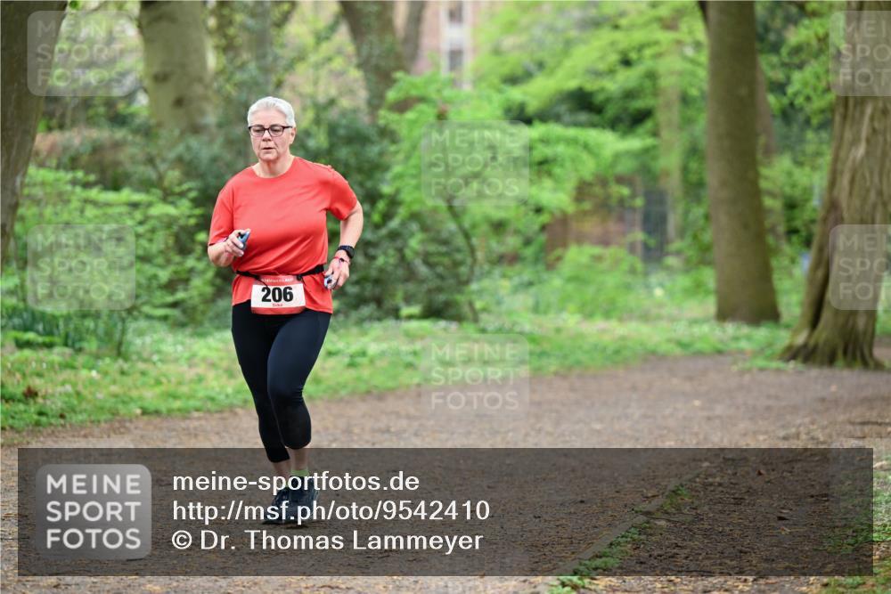 19.04.2026 - Hammer Lauf Dr. Thomas Lammeyer http://msf.ph/oto/9542410 19.04.2026 10:52:41 Laufen 206 meine-sportfotos.de