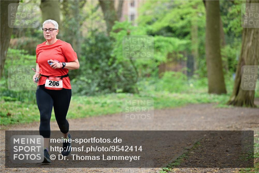 19.04.2026 - Hammer Lauf Dr. Thomas Lammeyer http://msf.ph/oto/9542414 19.04.2026 10:52:42 Laufen 206 meine-sportfotos.de