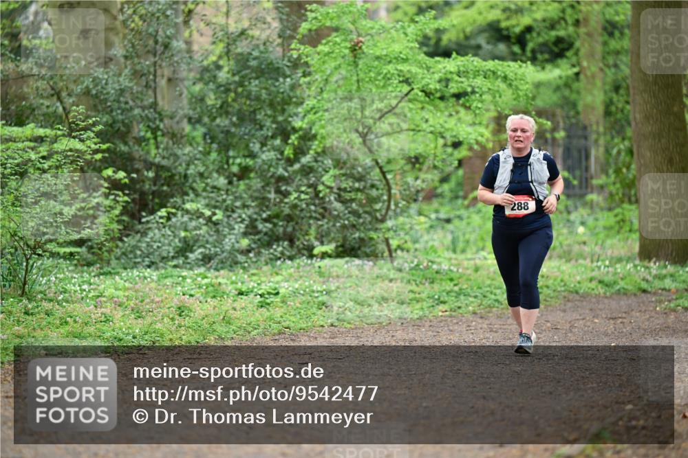 19.04.2026 - Hammer Lauf Dr. Thomas Lammeyer http://msf.ph/oto/9542477 19.04.2026 10:53:23 Laufen 288 meine-sportfotos.de