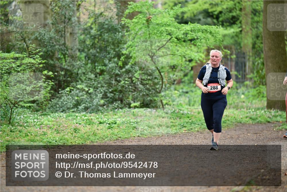 19.04.2026 - Hammer Lauf Dr. Thomas Lammeyer http://msf.ph/oto/9542478 19.04.2026 10:53:24 Laufen 288 meine-sportfotos.de