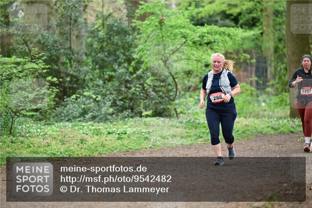 19.04.2026 - Hammer Lauf Dr. Thomas Lammeyer http://msf.ph/oto/9542482 19.04.2026 10:53:24 Laufen 288, 1297 meine-sportfotos.de