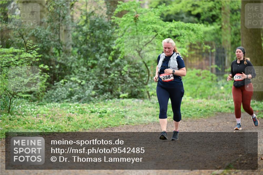 19.04.2026 - Hammer Lauf Dr. Thomas Lammeyer http://msf.ph/oto/9542485 19.04.2026 10:53:24 Laufen 288, 129 meine-sportfotos.de