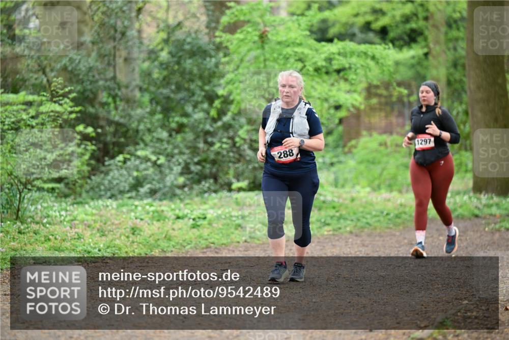 19.04.2026 - Hammer Lauf Dr. Thomas Lammeyer http://msf.ph/oto/9542489 19.04.2026 10:53:25 Laufen 288, 1297 meine-sportfotos.de