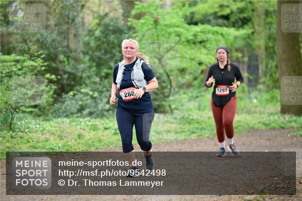19.04.2026 - Hammer Lauf Dr. Thomas Lammeyer http://msf.ph/oto/9542498 19.04.2026 10:53:26 Laufen 288, 1297 meine-sportfotos.de