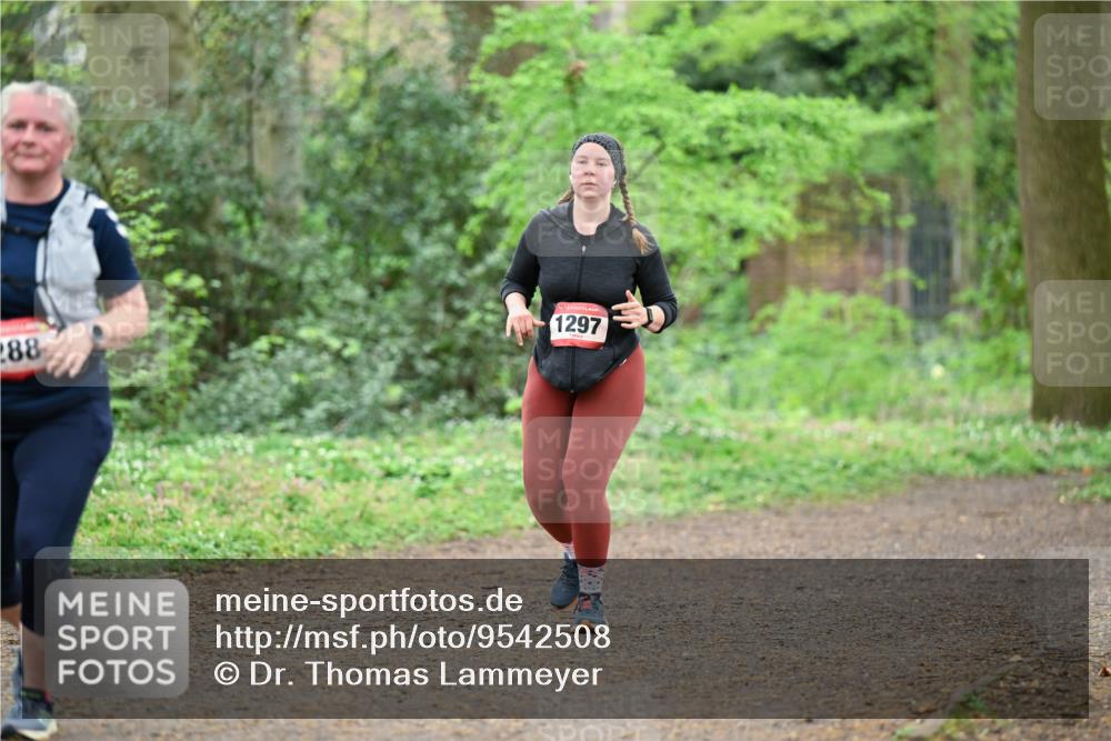 19.04.2026 - Hammer Lauf Dr. Thomas Lammeyer http://msf.ph/oto/9542508 19.04.2026 10:53:28 Laufen 1297 meine-sportfotos.de