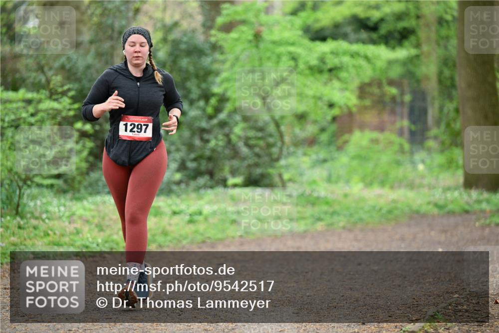 19.04.2026 - Hammer Lauf Dr. Thomas Lammeyer http://msf.ph/oto/9542517 19.04.2026 10:53:29 Laufen 1297 meine-sportfotos.de