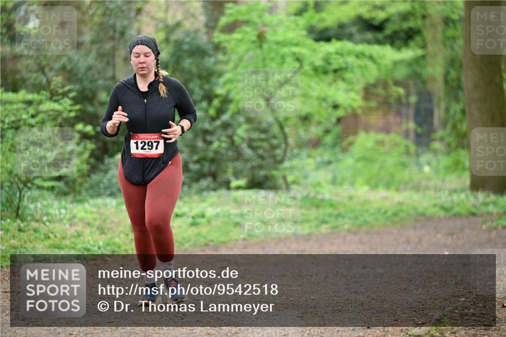19.04.2026 - Hammer Lauf Dr. Thomas Lammeyer http://msf.ph/oto/9542518 19.04.2026 10:53:29 Laufen 1297 meine-sportfotos.de