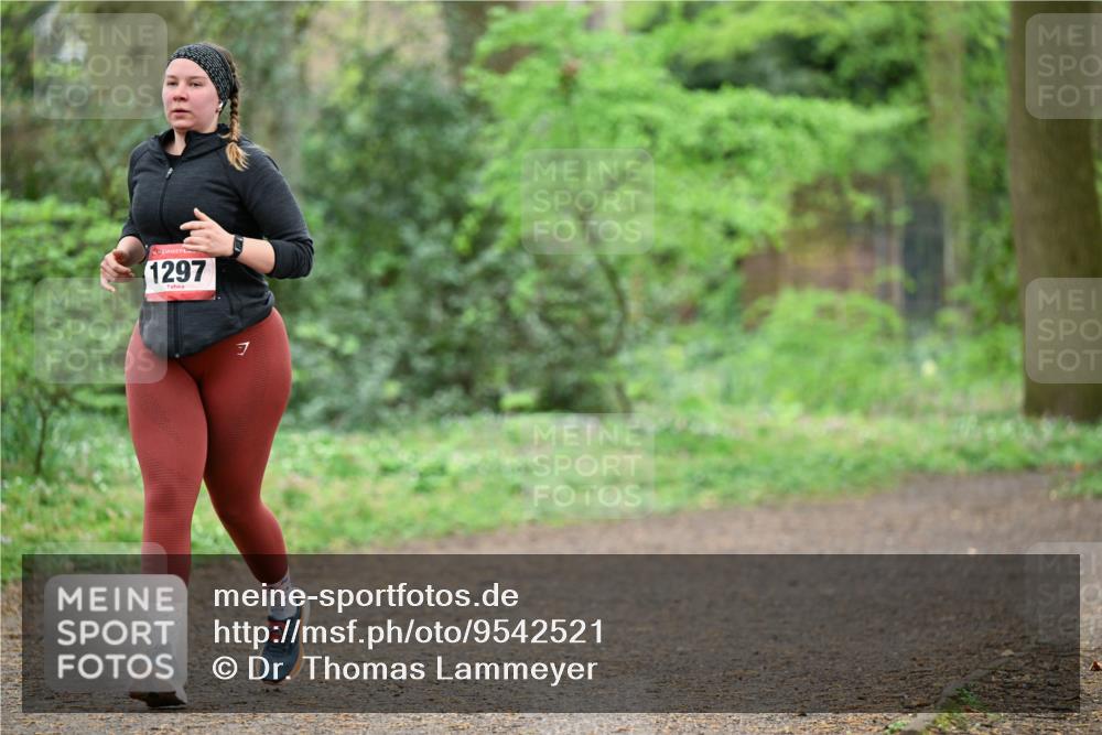 19.04.2026 - Hammer Lauf Dr. Thomas Lammeyer http://msf.ph/oto/9542521 19.04.2026 10:53:30 Laufen 1297 meine-sportfotos.de