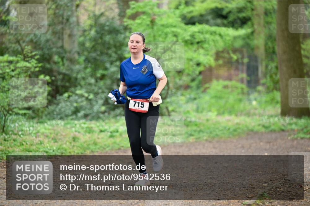 19.04.2026 - Hammer Lauf Dr. Thomas Lammeyer http://msf.ph/oto/9542536 19.04.2026 10:53:38 Laufen 715 meine-sportfotos.de