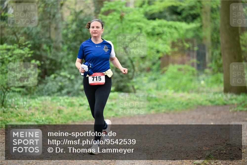 19.04.2026 - Hammer Lauf Dr. Thomas Lammeyer http://msf.ph/oto/9542539 19.04.2026 10:53:38 Laufen 715 meine-sportfotos.de
