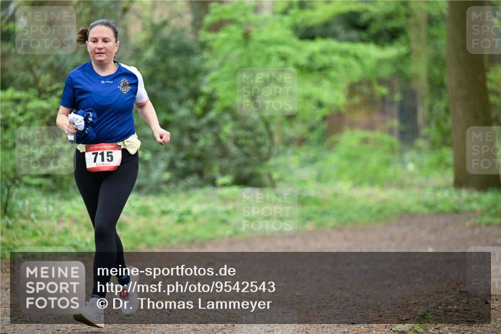 19.04.2026 - Hammer Lauf Dr. Thomas Lammeyer http://msf.ph/oto/9542543 19.04.2026 10:53:39 Laufen 715 meine-sportfotos.de
