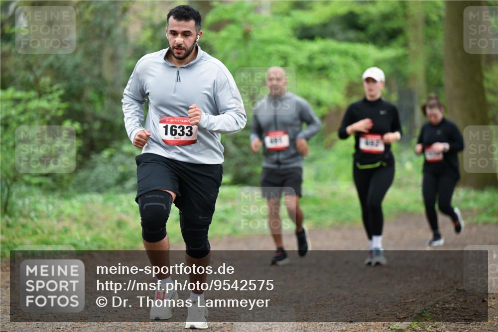 19.04.2026 - Hammer Lauf Dr. Thomas Lammeyer http://msf.ph/oto/9542575 19.04.2026 10:54:20 Laufen 1633 meine-sportfotos.de