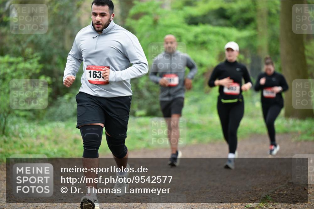19.04.2026 - Hammer Lauf Dr. Thomas Lammeyer http://msf.ph/oto/9542577 19.04.2026 10:54:20 Laufen 1633 meine-sportfotos.de