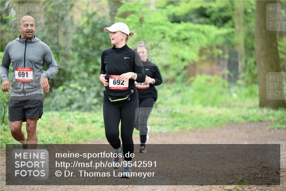 19.04.2026 - Hammer Lauf Dr. Thomas Lammeyer http://msf.ph/oto/9542591 19.04.2026 10:54:22 Laufen 691, 692 meine-sportfotos.de