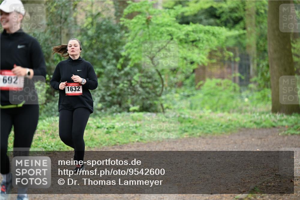 19.04.2026 - Hammer Lauf Dr. Thomas Lammeyer http://msf.ph/oto/9542600 19.04.2026 10:54:24 Laufen 692, 1632 meine-sportfotos.de