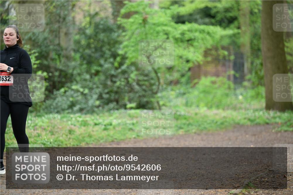 19.04.2026 - Hammer Lauf Dr. Thomas Lammeyer http://msf.ph/oto/9542606 19.04.2026 10:54:25 Laufen 1632 meine-sportfotos.de