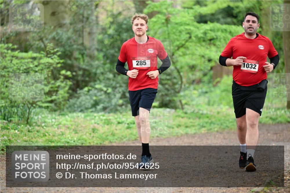 19.04.2026 - Hammer Lauf Dr. Thomas Lammeyer http://msf.ph/oto/9542625 19.04.2026 10:54:37 Laufen 285, 1032 meine-sportfotos.de