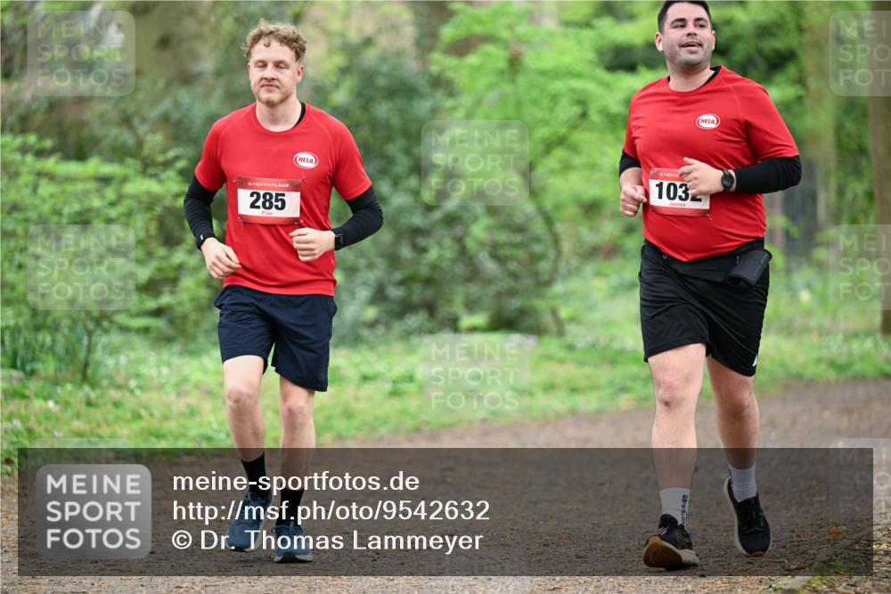 19.04.2026 - Hammer Lauf Dr. Thomas Lammeyer http://msf.ph/oto/9542632 19.04.2026 10:54:38 Laufen 103, 285 meine-sportfotos.de