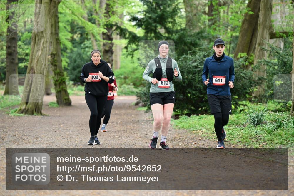 19.04.2026 - Hammer Lauf Dr. Thomas Lammeyer http://msf.ph/oto/9542652 19.04.2026 10:57:38 Laufen 3027, 612, 611 meine-sportfotos.de