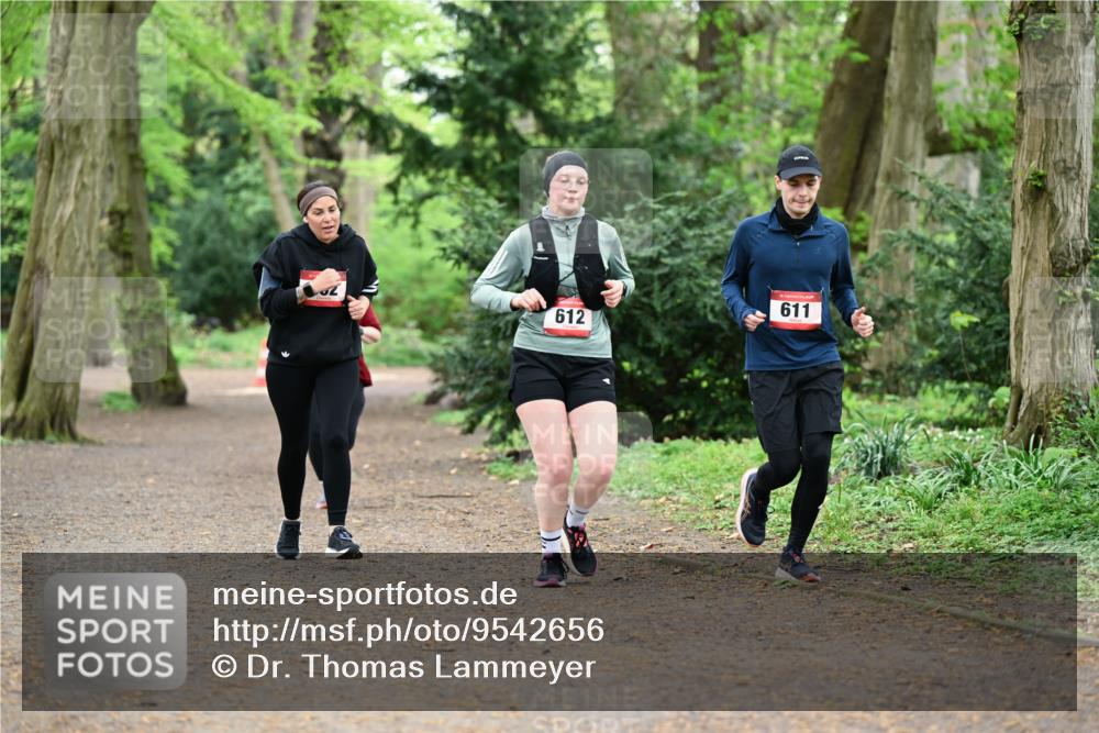 19.04.2026 - Hammer Lauf Dr. Thomas Lammeyer http://msf.ph/oto/9542656 19.04.2026 10:57:38 Laufen 612, 611 meine-sportfotos.de