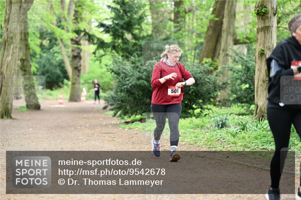 19.04.2026 - Hammer Lauf Dr. Thomas Lammeyer http://msf.ph/oto/9542678 19.04.2026 10:57:42 Laufen 501 meine-sportfotos.de