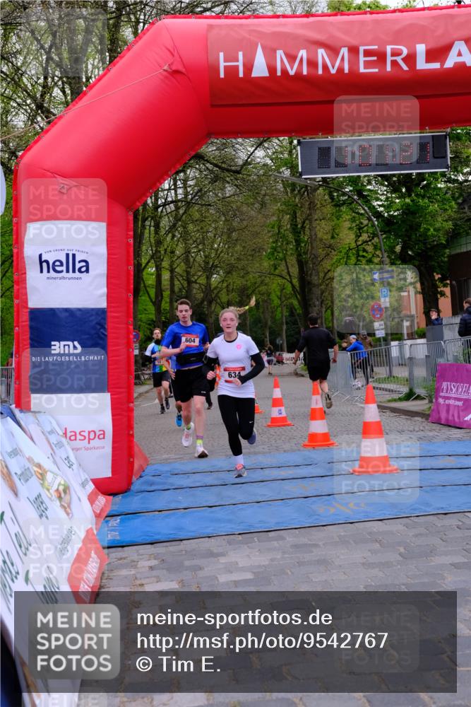 19.04.2026 - Hammer Lauf Tim E. http://msf.ph/oto/9542767 19.04.2026 12:01:29 Ziel 9, 10, 174, 421, 604, 634, 860 meine-sportfotos.de