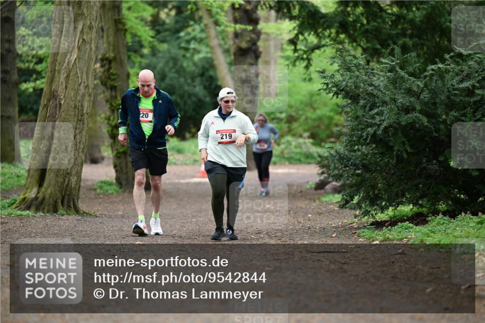 19.04.2026 - Hammer Lauf Dr. Thomas Lammeyer http://msf.ph/oto/9542844 19.04.2026 11:00:21 Laufen 219 meine-sportfotos.de