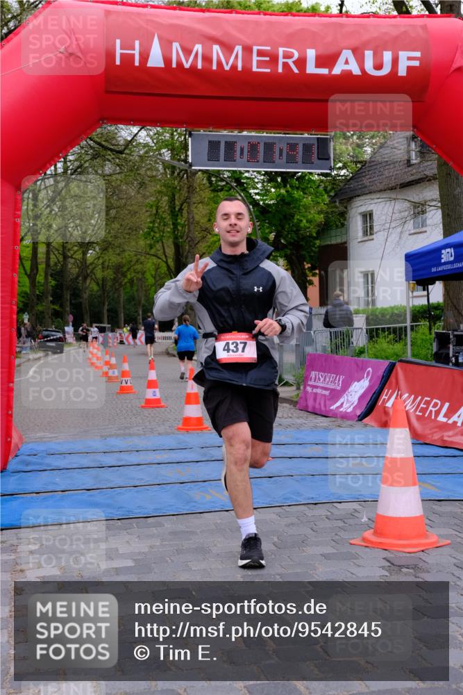 19.04.2026 - Hammer Lauf Tim E. http://msf.ph/oto/9542845 19.04.2026 12:01:48 Ziel 2, 269, 351, 437 meine-sportfotos.de