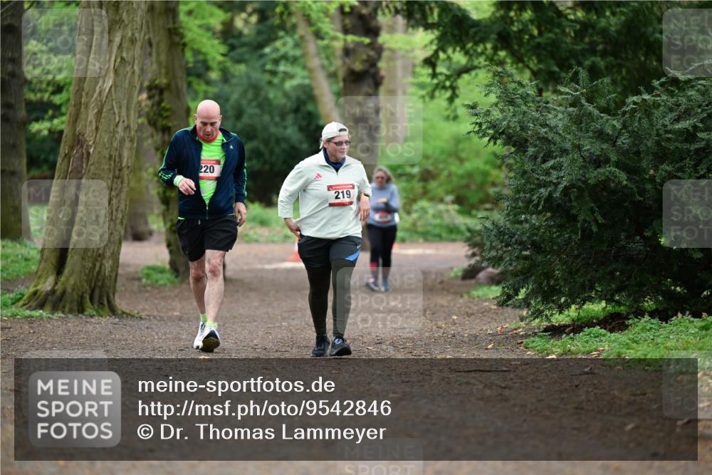 19.04.2026 - Hammer Lauf Dr. Thomas Lammeyer http://msf.ph/oto/9542846 19.04.2026 11:00:22 Laufen 220, 219 meine-sportfotos.de