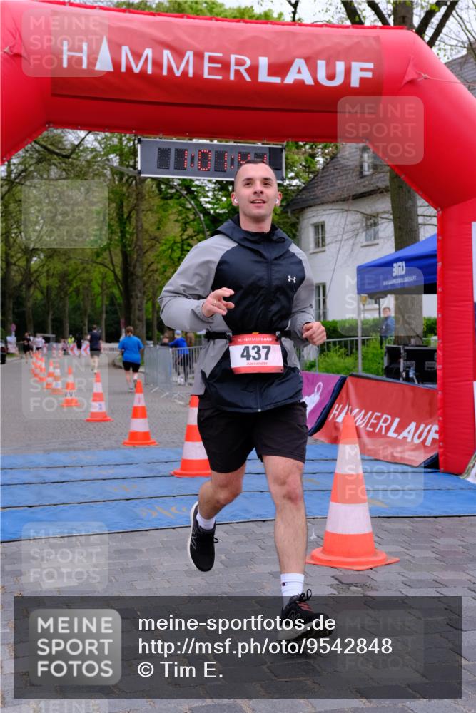 19.04.2026 - Hammer Lauf Tim E. http://msf.ph/oto/9542848 19.04.2026 12:01:49 Ziel 351, 437, 494, 1165 meine-sportfotos.de