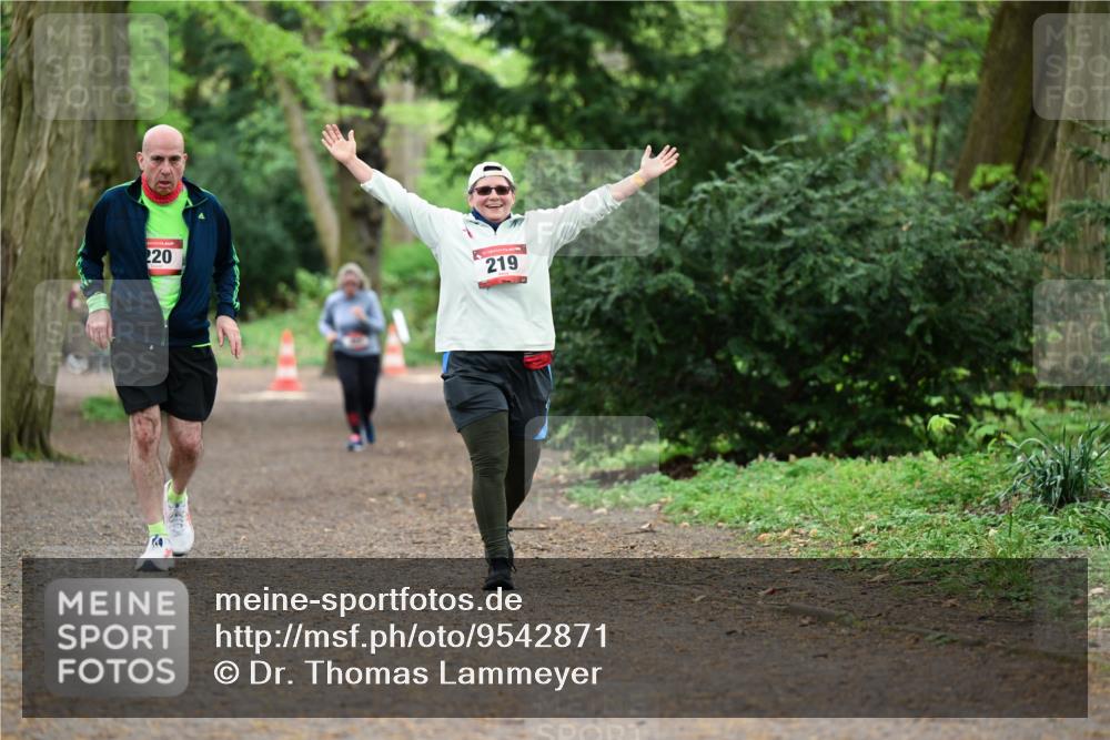 19.04.2026 - Hammer Lauf Dr. Thomas Lammeyer http://msf.ph/oto/9542871 19.04.2026 11:00:25 Laufen 220, 219 meine-sportfotos.de