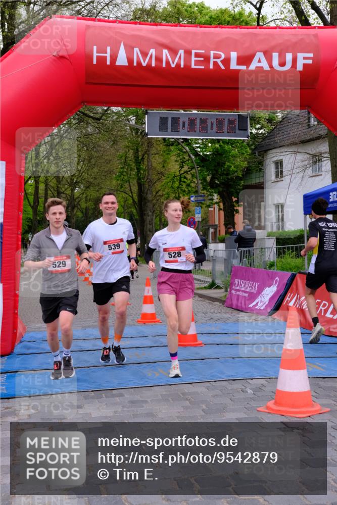 19.04.2026 - Hammer Lauf Tim E. http://msf.ph/oto/9542879 19.04.2026 12:02:10 Ziel 23, 528, 529, 539, 690 meine-sportfotos.de