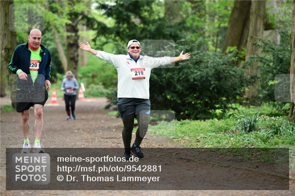 19.04.2026 - Hammer Lauf Dr. Thomas Lammeyer http://msf.ph/oto/9542881 19.04.2026 11:00:26 Laufen 220, 219 meine-sportfotos.de