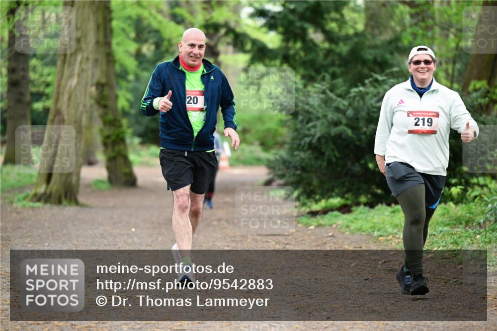 19.04.2026 - Hammer Lauf Dr. Thomas Lammeyer http://msf.ph/oto/9542883 19.04.2026 11:00:27 Laufen 219 meine-sportfotos.de