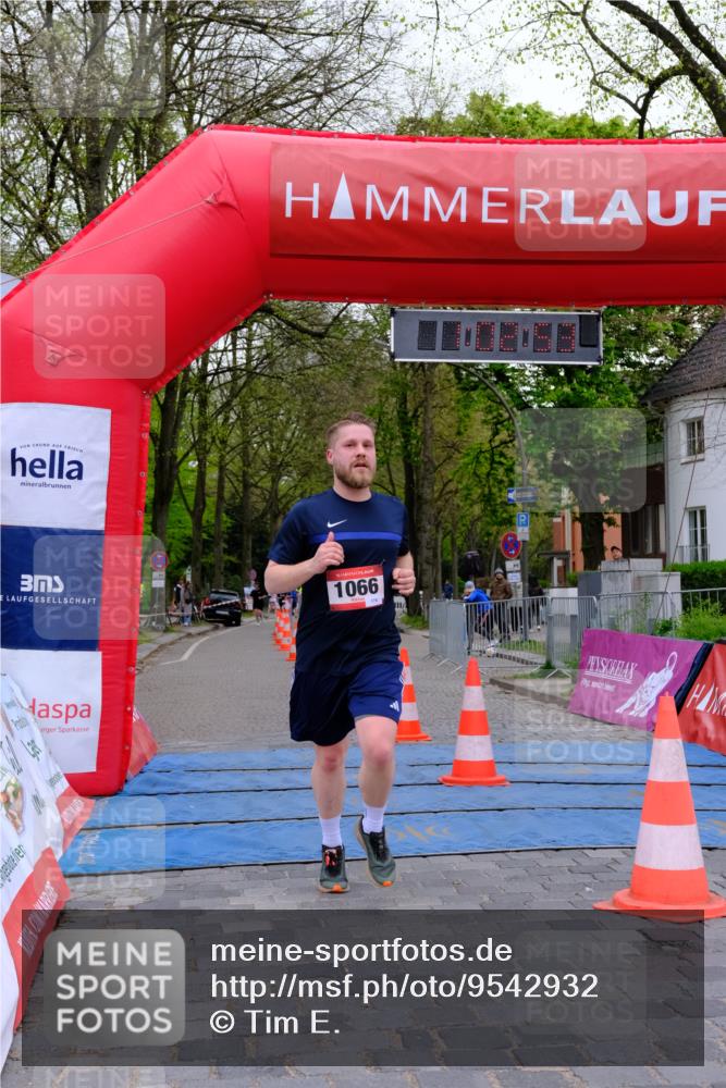 19.04.2026 - Hammer Lauf Tim E. http://msf.ph/oto/9542932 19.04.2026 12:03:01 Ziel 349, 1066 meine-sportfotos.de