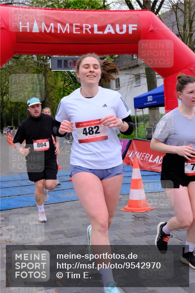19.04.2026 - Hammer Lauf Tim E. http://msf.ph/oto/9542970 19.04.2026 12:03:26 Ziel 141, 388, 450, 482, 773, 864, 1103, 1296 meine-sportfotos.de