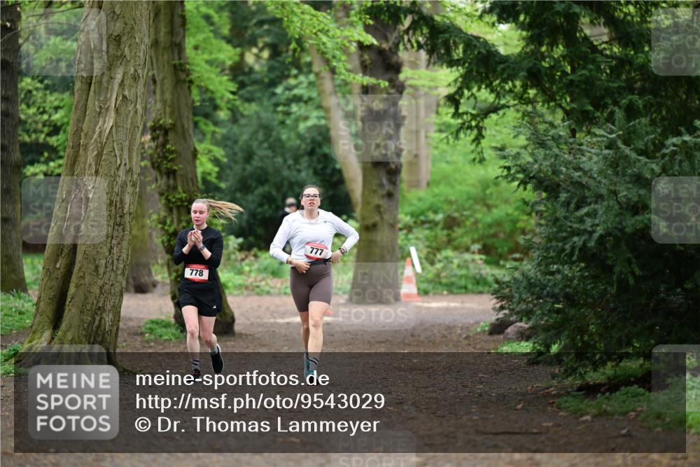 19.04.2026 - Hammer Lauf Dr. Thomas Lammeyer http://msf.ph/oto/9543029 19.04.2026 11:01:54 Laufen 778, 777 meine-sportfotos.de