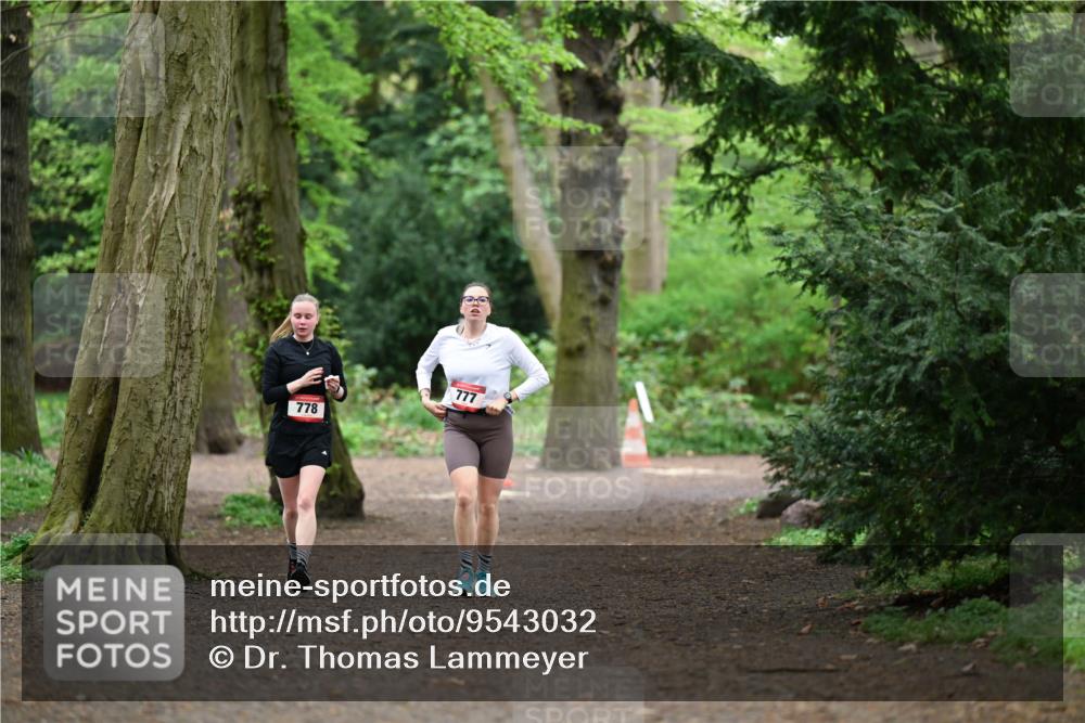 19.04.2026 - Hammer Lauf Dr. Thomas Lammeyer http://msf.ph/oto/9543032 19.04.2026 11:01:54 Laufen 777, 778 meine-sportfotos.de