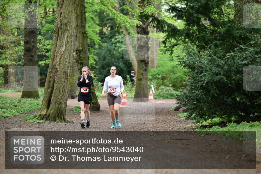 19.04.2026 - Hammer Lauf Dr. Thomas Lammeyer http://msf.ph/oto/9543040 19.04.2026 11:01:55 Laufen 777, 778 meine-sportfotos.de