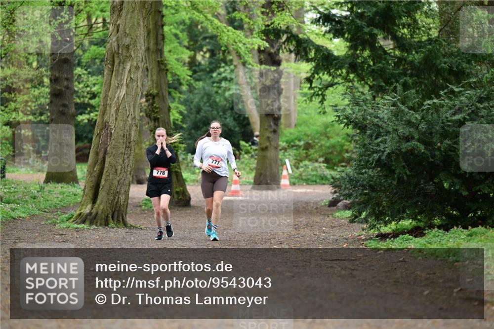 19.04.2026 - Hammer Lauf Dr. Thomas Lammeyer http://msf.ph/oto/9543043 19.04.2026 11:01:56 Laufen 778, 777 meine-sportfotos.de