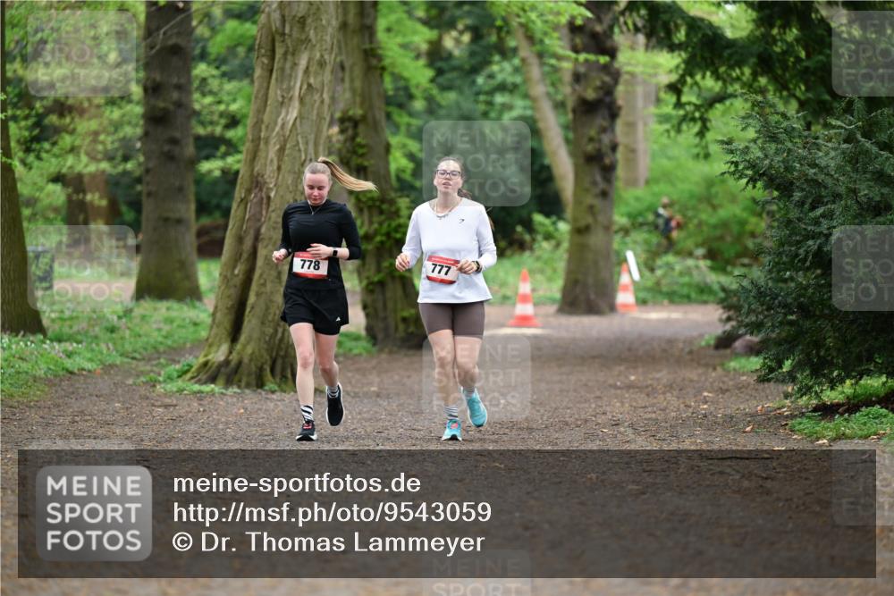 19.04.2026 - Hammer Lauf Dr. Thomas Lammeyer http://msf.ph/oto/9543059 19.04.2026 11:01:58 Laufen 778, 777 meine-sportfotos.de